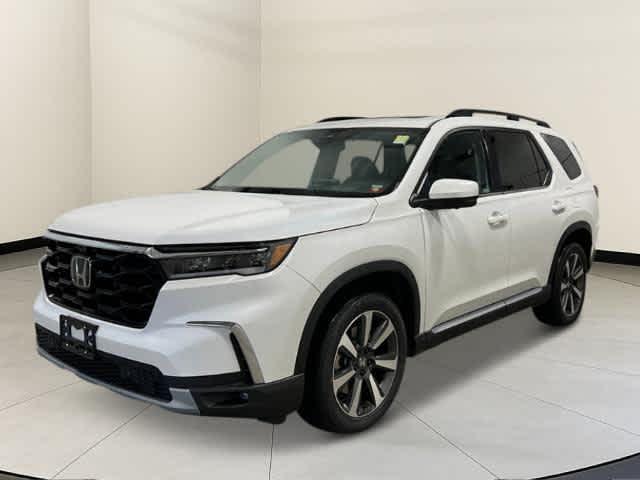 Photo of 2025 Platinum White Pearl Honda Pilot