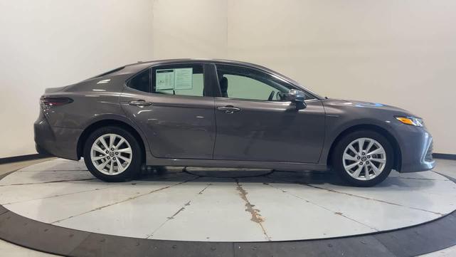 Photo of 2023 Predawn Gray Mica Toyota Camry