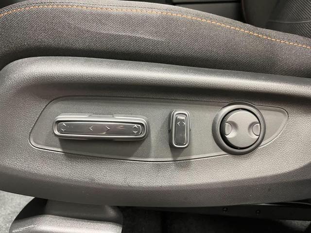 Photo of 2026 Urban Gray Pearl Honda CR-V Hybrid