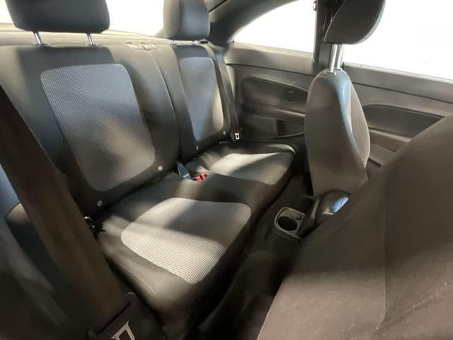 Photo of 2019 Deep Black Pearl Volkswagen Beetle