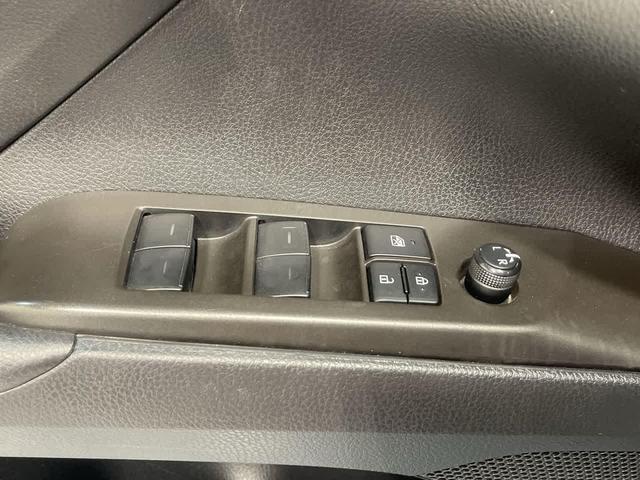 Photo of 2023 Celestial Silver Metallic Toyota Camry