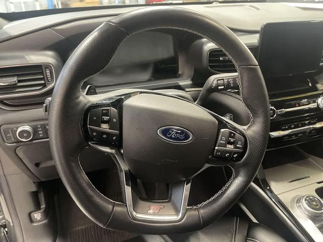 Photo of 2022 Forged Green Metallic Ford Explorer