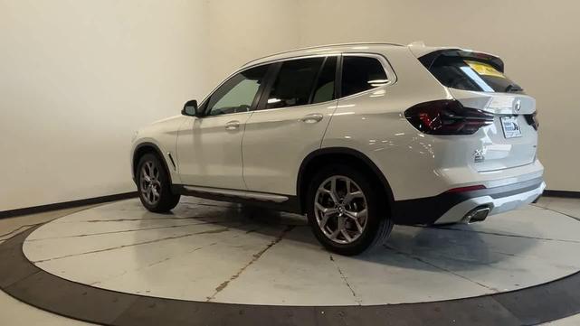Photo of 2023 WHITE BMW X3