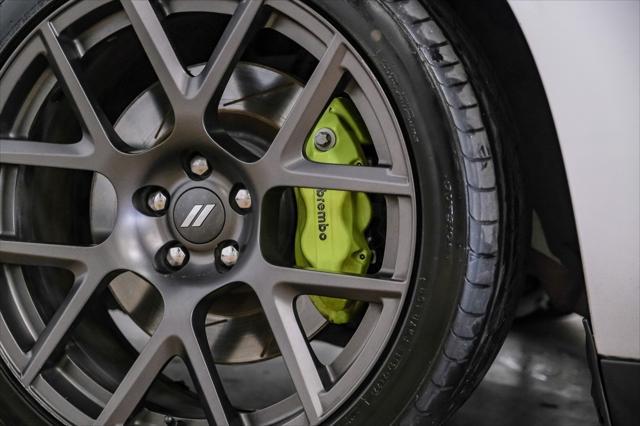 Photo of 2018 White Knuckle Clearcoat Dodge Challenger