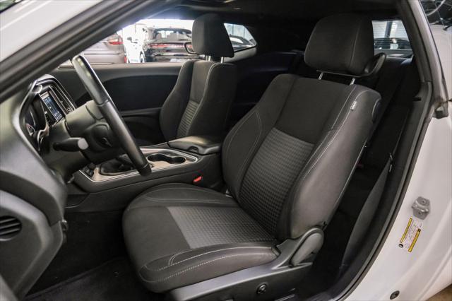 Photo of 2018 White Knuckle Clearcoat Dodge Challenger