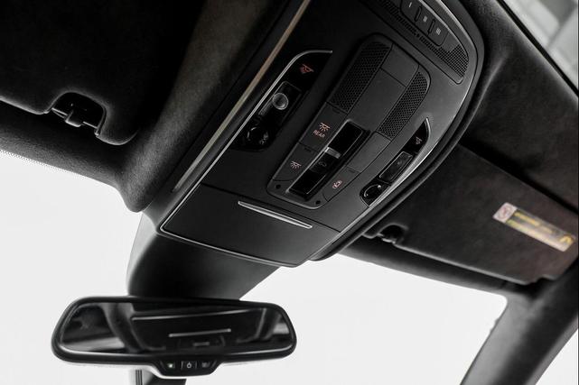 Photo of 2014 Daytona Gray Pearl Audi S8