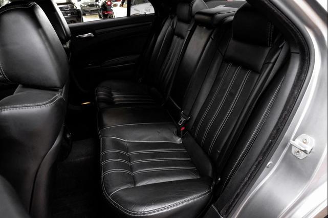 Photo of 2014 Billet Silver Metallic Clearcoat Chrysler 300