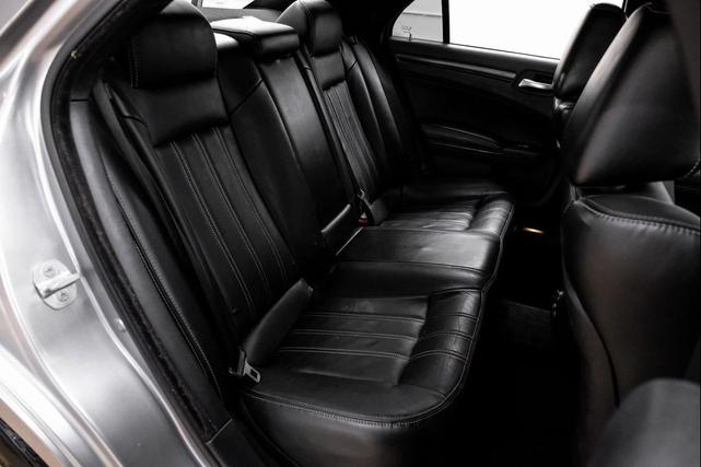 Photo of 2014 Billet Silver Metallic Clearcoat Chrysler 300