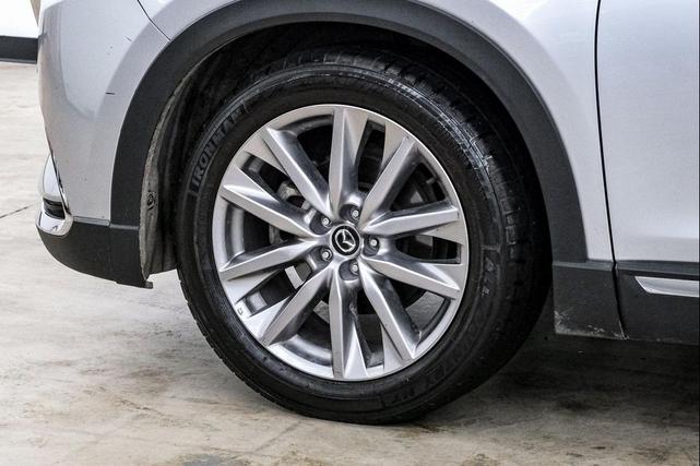 Photo of 2020 Sonic Silver Metallic Mazda CX-9