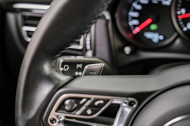 Photo of 2021 White Porsche Macan
