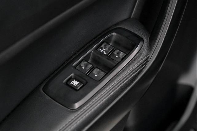 Photo of 2019 Shadow Black Ford Ranger