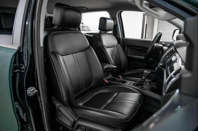 Photo of 2019 Shadow Black Ford Ranger