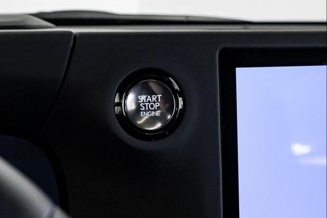Photo of 2025 Black Lexus GX 550