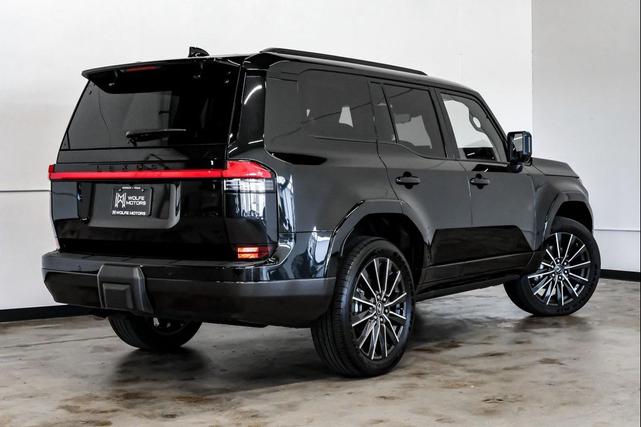 Photo of 2025 Black Lexus GX 550