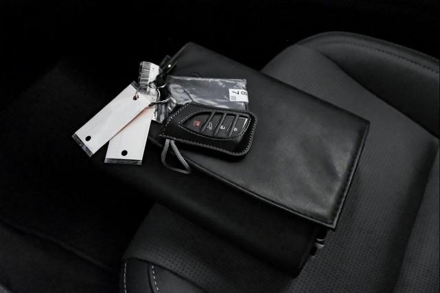 Photo of 2025 Black Lexus GX 550