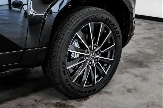 Photo of 2025 Black Lexus GX 550