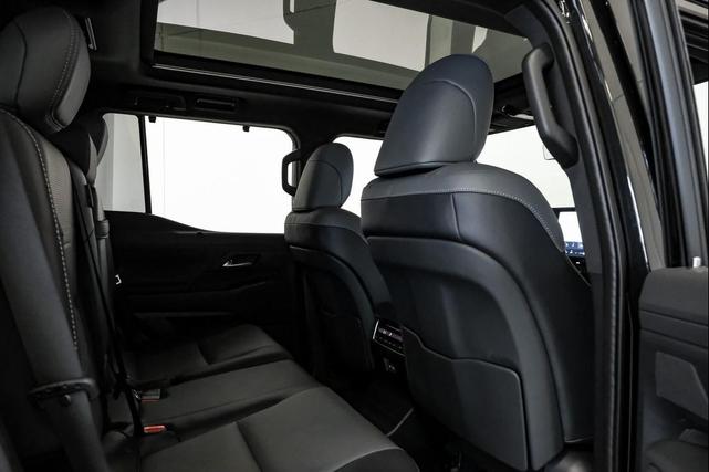 Photo of 2025 Black Lexus GX 550