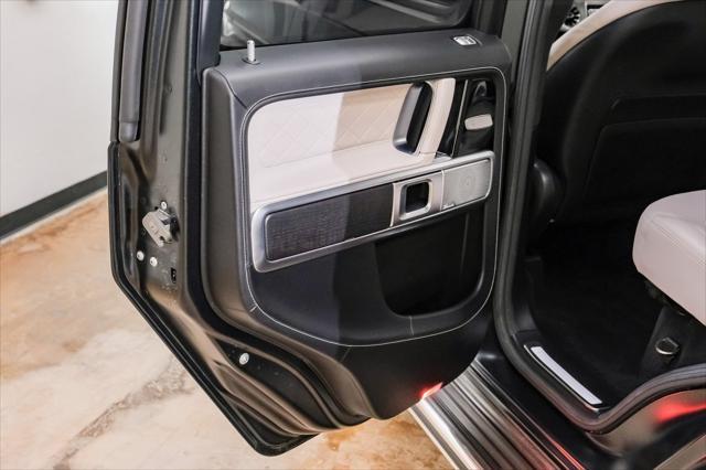 Photo of 2021 Black Mercedes-Benz G-Class
