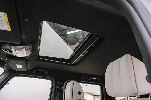 Photo of 2021 Black Mercedes-Benz G-Class