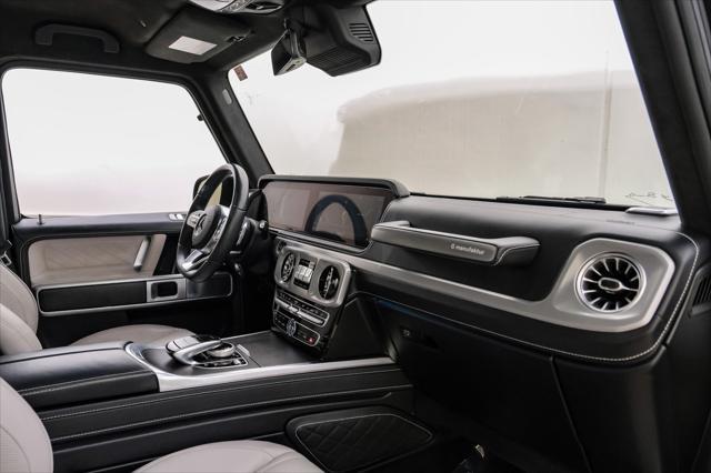 Photo of 2021 Black Mercedes-Benz G-Class