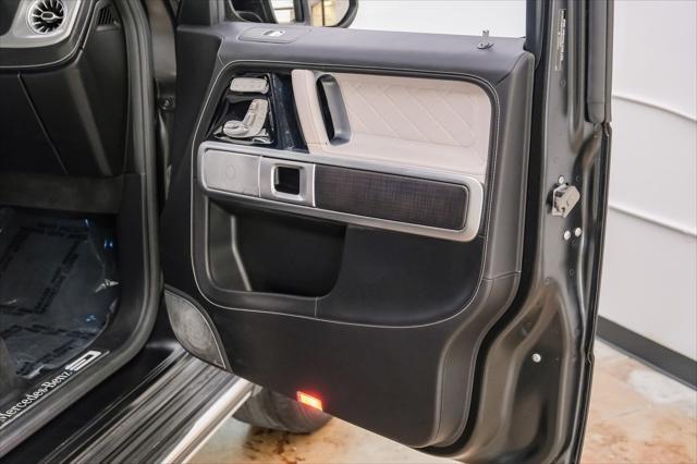 Photo of 2021 Black Mercedes-Benz G-Class