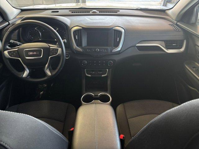Photo of 2024 Summit White GMC Terrain