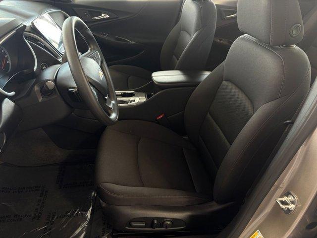 Photo of 2024 Mineral Gray Metallic Chevrolet Malibu