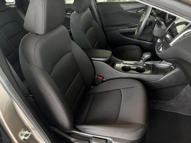 Photo of 2024 Mineral Gray Metallic Chevrolet Malibu