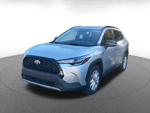 Photo of 2025 Silver Toyota Corolla Cross