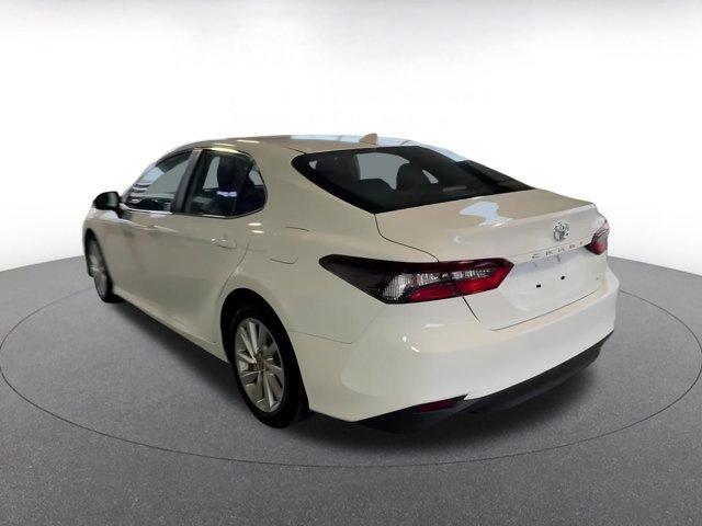 Photo of 2024 White Toyota Camry