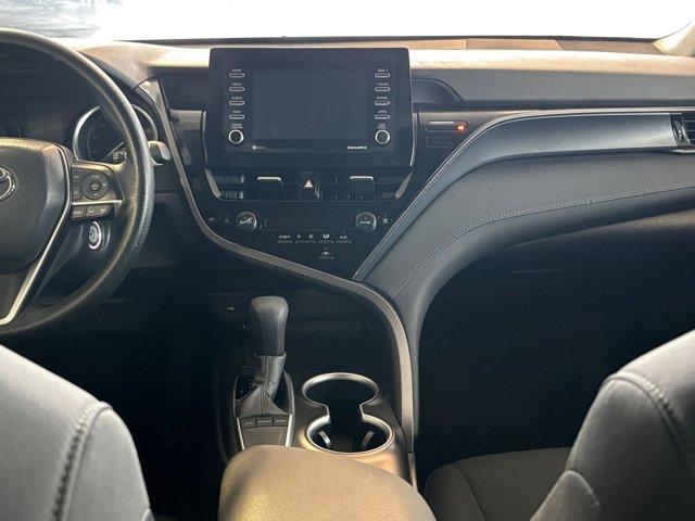 Photo of 2024 White Toyota Camry
