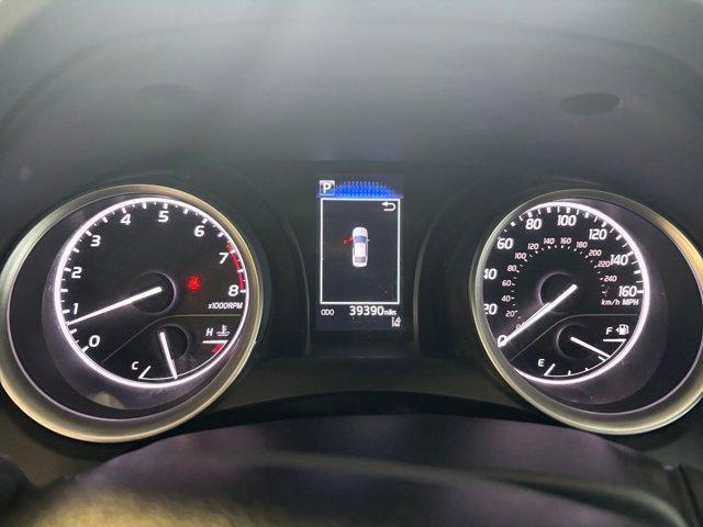 Photo of 2024 White Toyota Camry
