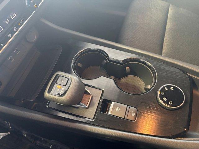 Photo of 2024 Black Nissan Rogue