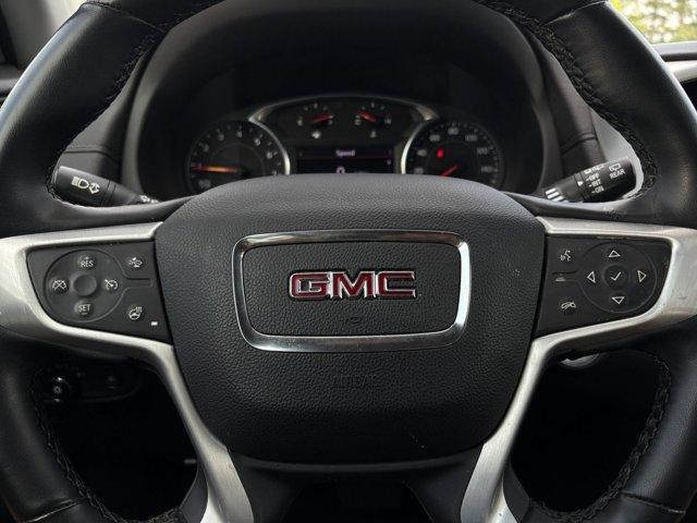 Photo of 2023 Summit White GMC Terrain