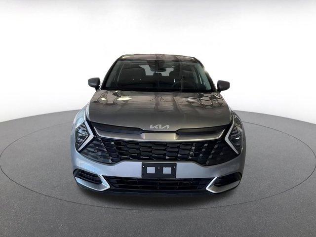 Photo of 2024 Steel Gray Kia Sportage