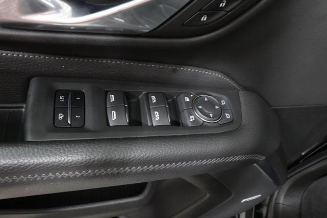 Photo of 2021 Onyx Black GMC Yukon XL