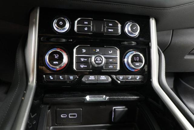 Photo of 2021 Onyx Black GMC Yukon XL