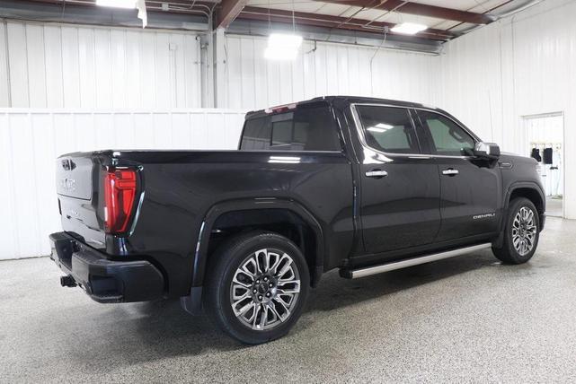 Photo of 2024 Onyx Black GMC Sierra 1500
