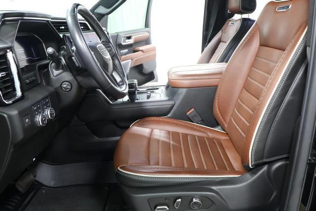 Photo of 2024 Onyx Black GMC Sierra 1500