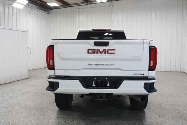 Photo of 2023 Summit White GMC Sierra 2500