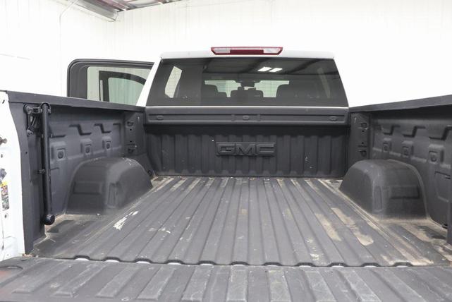 Photo of 2023 Summit White GMC Sierra 1500
