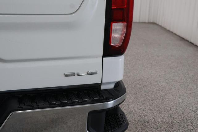 Photo of 2023 Summit White GMC Sierra 1500