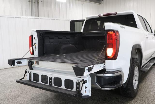 Photo of 2023 Summit White GMC Sierra 1500