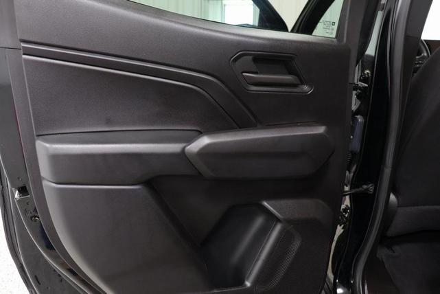 Photo of 2024 Black Chevrolet Colorado