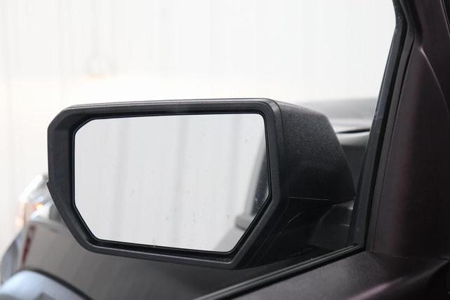 Photo of 2024 Black Chevrolet Colorado