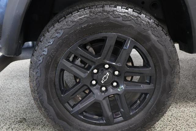 Photo of 2024 Black Chevrolet Colorado