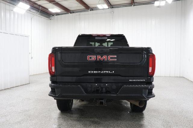 Photo of 2023 Onyx Black GMC Sierra 2500