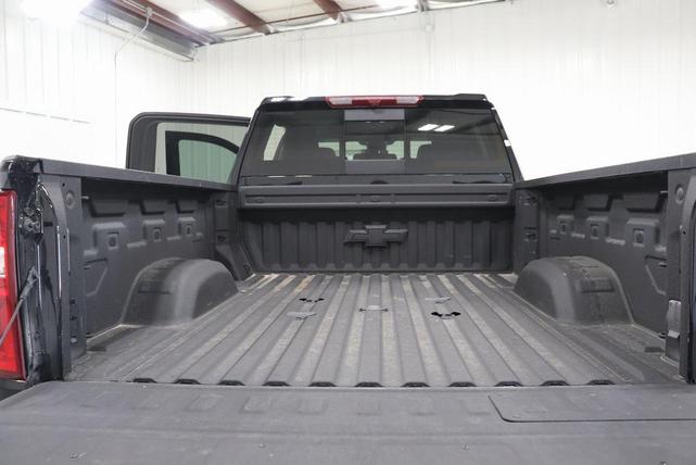 Photo of 2024 Black Chevrolet Silverado 2500