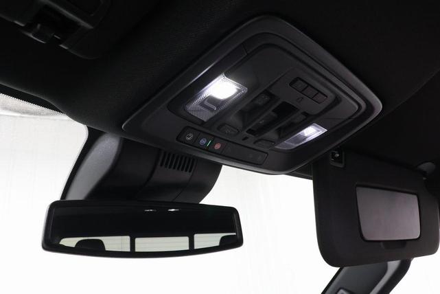 Photo of 2024 Pearl Chevrolet Silverado 1500