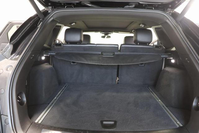Photo of 2021 Stellar Black Metallic Cadillac XT5